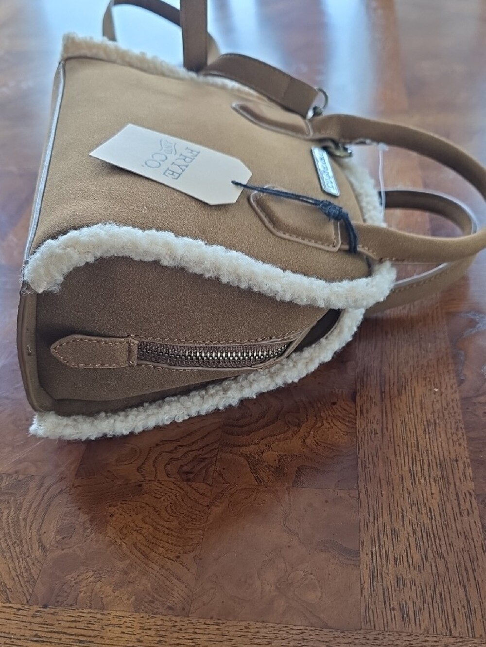 Frye & Co. Holiday Satchel Cognac Sherpa Trim Crossbody Bag - NEW - Picture 4 of 11